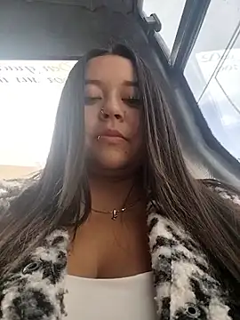 Snapshot of Cristal__04 chatting on June 12, 2:37 pm Cristal 04 online show from June 12, 2:37 pm