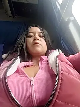 Cristal  04 online show from December 3, 4:06 pm