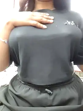 MohiniHott online show from November 17, 6:17 am