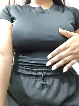 Snapshot of MohiniHott chatting on May 3, 6:51 am MohiniHott online show from May 3, 6:51 am