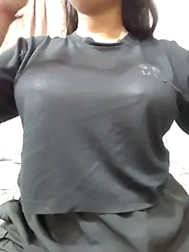 Snapshot of MohiniHott chatting on June 10, 6:14 am MohiniHott online show from June 10, 6:14 am