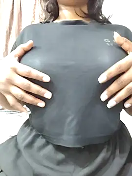 Snapshot of MohiniHott chatting on May 16, 4:44 am MohiniHott online show from May 16, 4:44 am