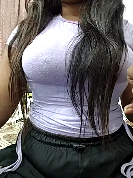Snapshot of MohiniHott chatting on October 9, 6:58 am MohiniHott online show from October 9, 6:58 am