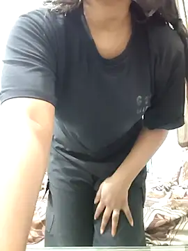 MohiniHott online show from February 26, 7:30 am