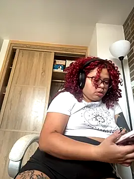 6nalanie online show from December 3, 9:36 pm