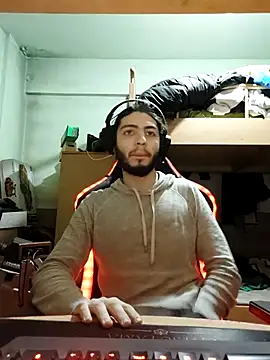 kleineid77 online show from February 12, 5:13 pm