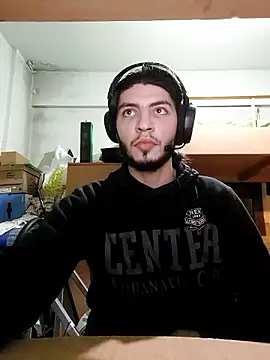 kleineid77 online show from December 3, 9:17 pm