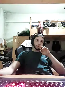 kleineid77 online show from April 8, 5:25 pm