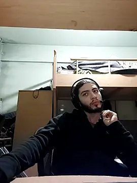 kleineid77 online show from December 16, 5:50 pm