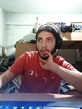 kleineid77 online show from October 31, 8:05 pm