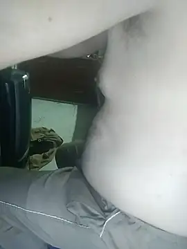 Snapshot of pikalindaxx chatting on February 14, 8:25 am pikalindaxx online show from February 14, 8:25 am