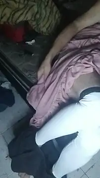 pikalindaxx online show from March 4, 7:49 am