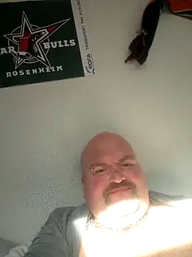 Snapshot of fickmonster2024 chatting on March 7, 8:02 am fickmonster2024 online show from March 7, 8:02 am