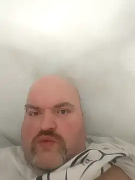 Snapshot of fickmonster2024 chatting on January 6, 6:36 am fickmonster2024 online show from January 6, 6:36 am