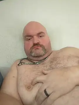 Snapshot of fickmonster2024 chatting on January 19, 10:17 am fickmonster2024 online show from January 19, 10:17 am