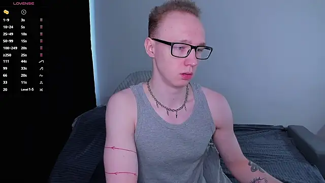 Alex silents online show from May 4, 8:06 am