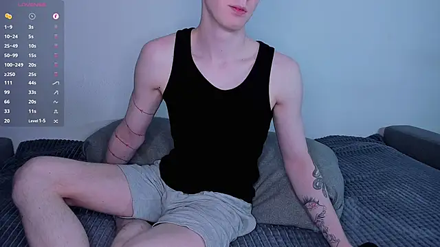 Alex silents online show from May 12, 1:17 pm