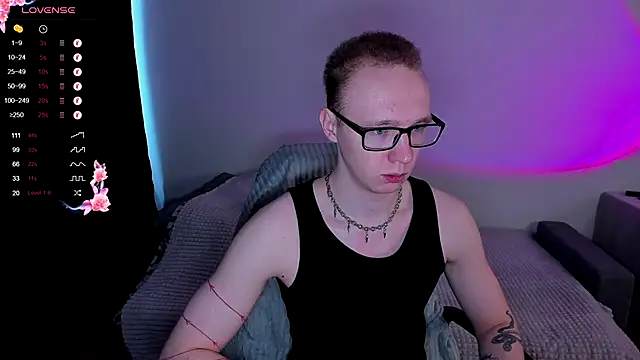 Alex silents online show from November 8, 6:39 am