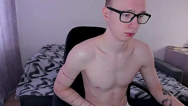 Alex silents online show from March 19, 5:52 am