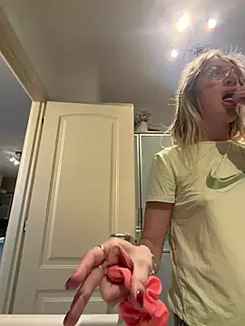 casalinga88 online show from April 12, 8:50 am