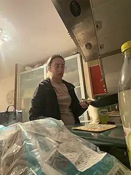 casalinga88 online show from February 25, 7:58 pm