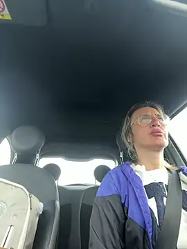 casalinga88 online show from April 11, 6:21 am