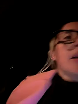 Snapshot of casalinga88 chatting on October 28, 7:24 pm casalinga88 online show from October 28, 7:24 pm