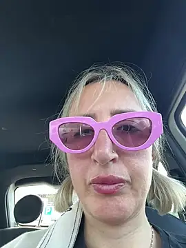 Snapshot of casalinga88 chatting on March 16, 2:55 pm casalinga88 online show from March 16, 2:55 pm