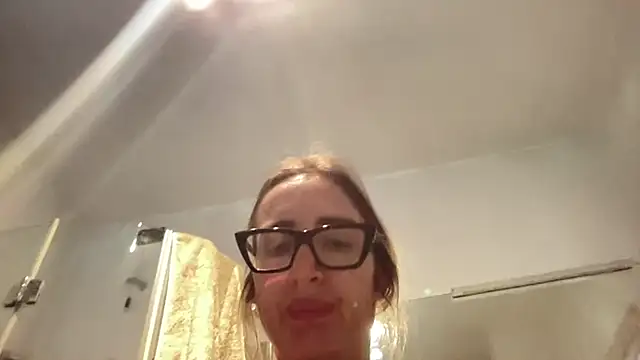 Snapshot of casalinga88 chatting on November 14, 7:12 am casalinga88 online show from November 14, 7:12 am