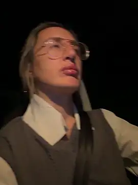 Snapshot of casalinga88 chatting on February 7, 10:51 pm casalinga88 online show from February 7, 10:51 pm