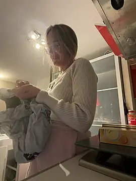 casalinga88 online show from March 26, 12:36 pm