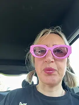 Snapshot of casalinga88 chatting on March 16, 11:49 am casalinga88 online show from March 16, 11:49 am