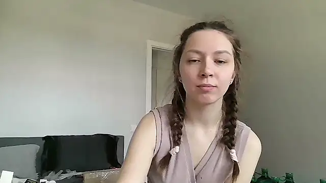 Adela Vetta online show from March 23, 10:15 am