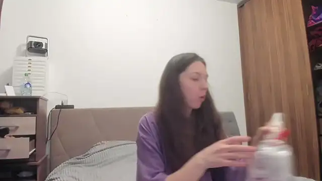 Adela Vetta online show from March 10, 4:44 pm