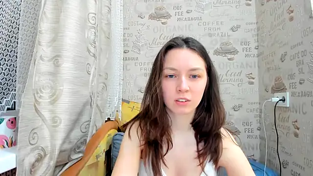 Snapshot of Adela_Vetta chatting on February 24, 7:52 pm Adela Vetta online show from February 24, 7:52 pm