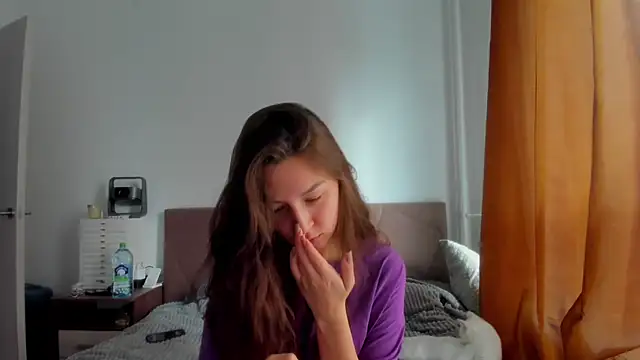Snapshot of Adela_Vetta chatting on October 15, 11:07 am Adela Vetta online show from October 15, 11:07 am