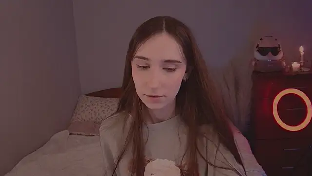 lezyliza online show from June 15, 5:01 pm