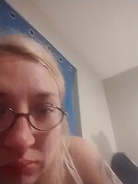 xWhoreAbleX Pika online show from March 3, 2:40 am