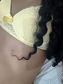 fernandasweet online show from March 7, 11:32 pm