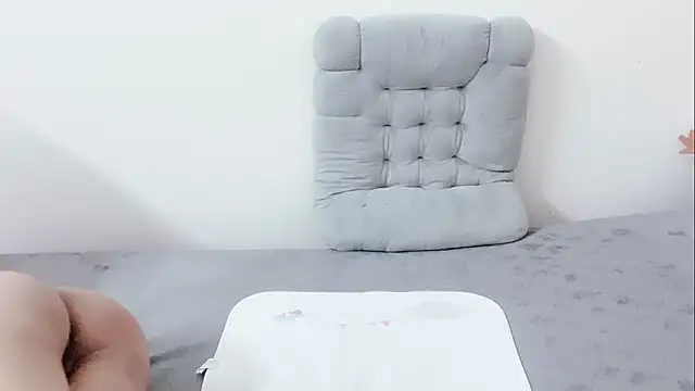 Sarah-ery online show from March 10, 1:31 am