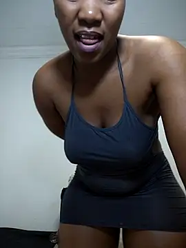Snapshot of Curvy_sluty chatting on October 8, 6:52 pm Curvy sluty online show from October 8, 6:52 pm