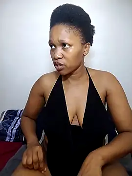 Snapshot of Curvy_sluty chatting on March 13, 12:02 pm Curvy sluty online show from March 13, 12:02 pm
