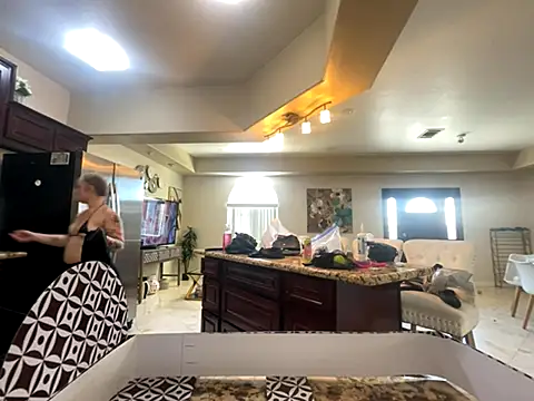 tatted-bitty online show from September 14, 8:20 pm