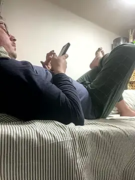 ionut9879 online show from January 8, 11:16 am