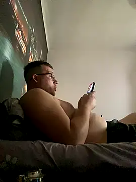 ionut9879 online show from October 30, 12:47 pm