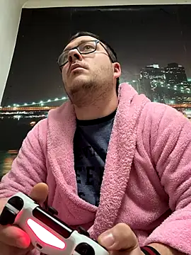 ionut9879 online show from December 16, 3:16 pm