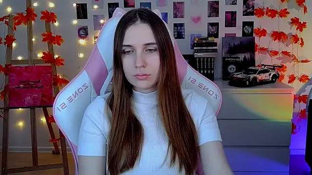 AliceCharmy online show from November 1, 6:19 am