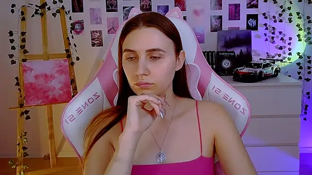 AliceCharmy online show from January 28, 2:10 pm