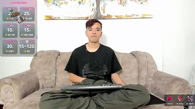 Snapshot of bunny_maxi chatting on October 7, 12:39 pm bunny maxi online show from October 7, 12:39 pm