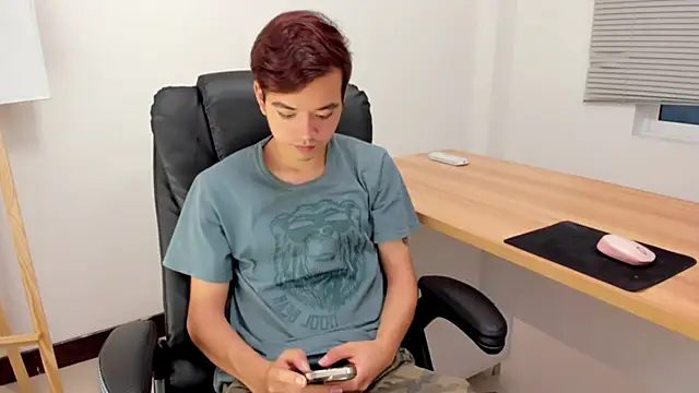 bunny maxi online show from December 4, 12:48 pm